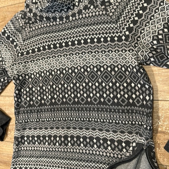 Talbots Gray Cowl Neck Pullover with side zipper Size S - Picture 8 of 9